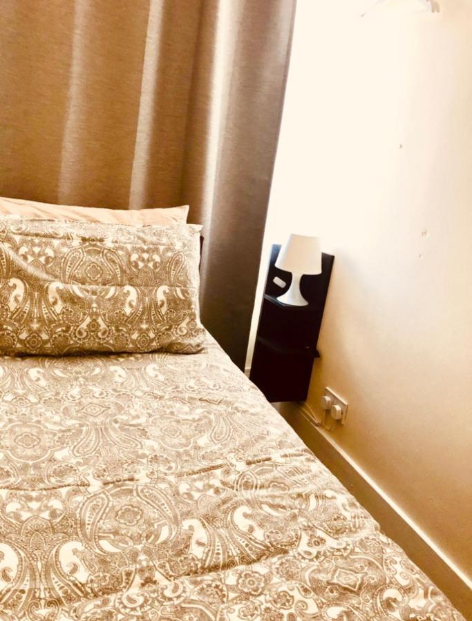 Ac Lounge 36 Apartment Rochford Luaran gambar